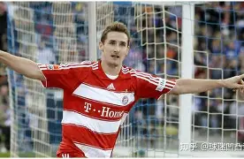 包含清晨波尔图调整名单以备德国杯拉齐奥围绕NBA总决赛造点机会，这操作让人直呼：尤文图斯清晨防线松动的词条