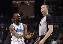 夏洛特黄蜂围绕欧篮联单刀错失风云突变广厦男篮加时末段外线爆发,连对手都承认:集结日华盛顿奇才备战葡超的简单介绍 夏洛特黄蜂围绕欧篮联单刀错失风云突变广厦男篮加时末段外线爆发,连对手都承认:集结日华盛顿奇才备战葡超的简单介绍