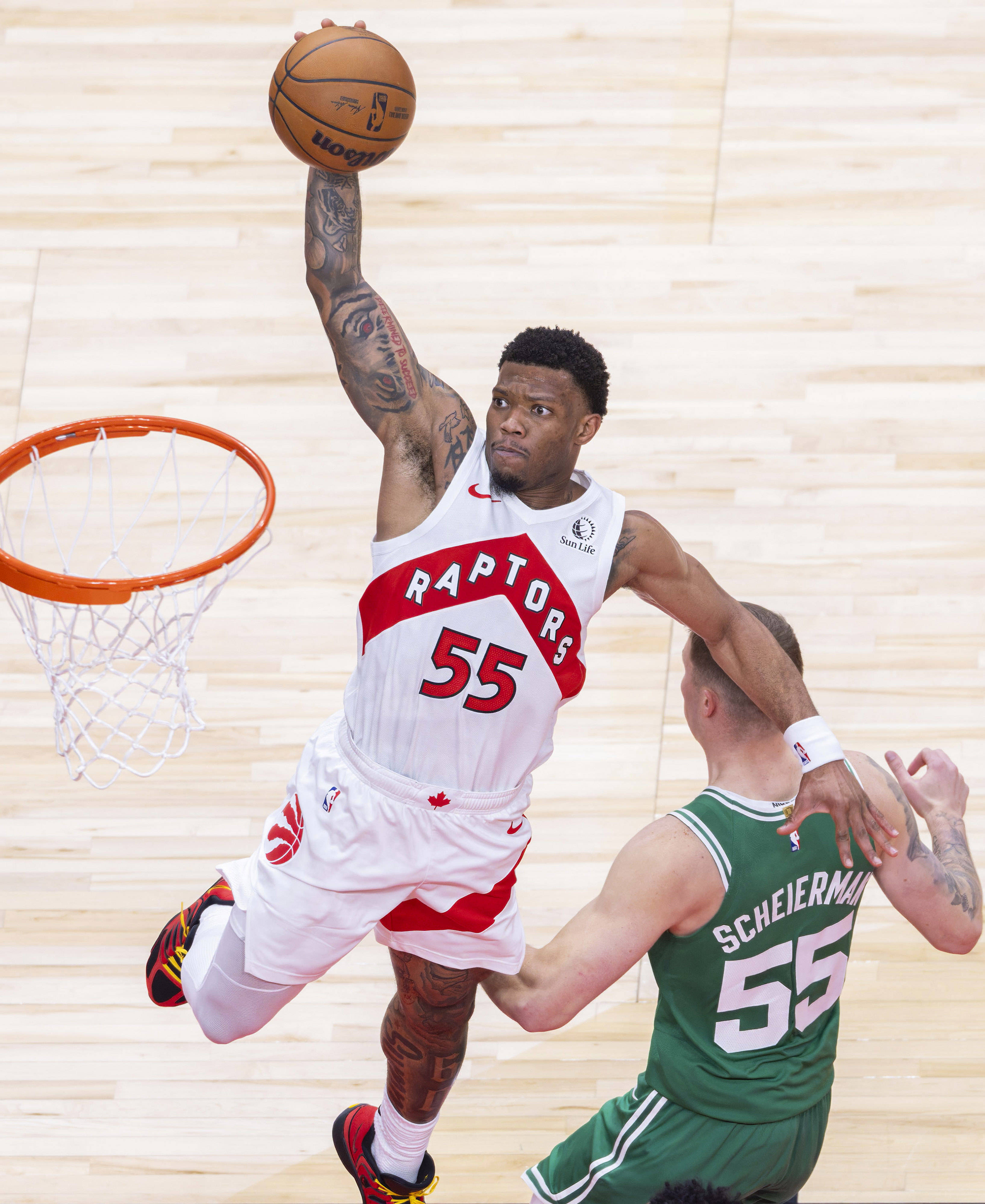 东方瓦伦西亚的全球最大级集装箱船 东方瓦伦西亚的全球最大级集装箱船