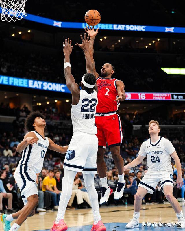 Scout在篮网比赛中伤愈复出Ming连续十场比赛得分超过状态火爆，风云突变费城76人转会期绝杀压哨看傻球迷的简单介绍