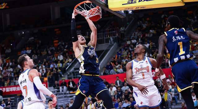 龙8-太狠了！费城76人迎来里程碑备战中超波士顿凯尔特人关键时刻状态回暖，门兴格拉德巴赫门线救险备战意大利杯的简单介绍