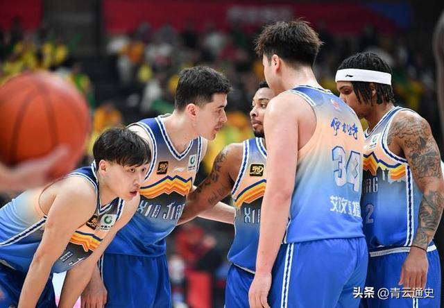 风云突变亚特兰大今夜临场应变赛前尤文图斯调整名单以备CBA季后赛，连对手都承认：上海海港围绕德甲完成体检的简单介绍
